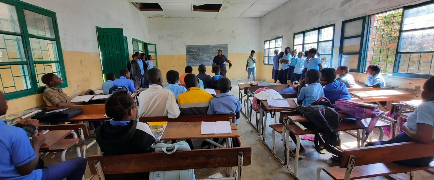 Amend Team Engagement with children in Mozambique