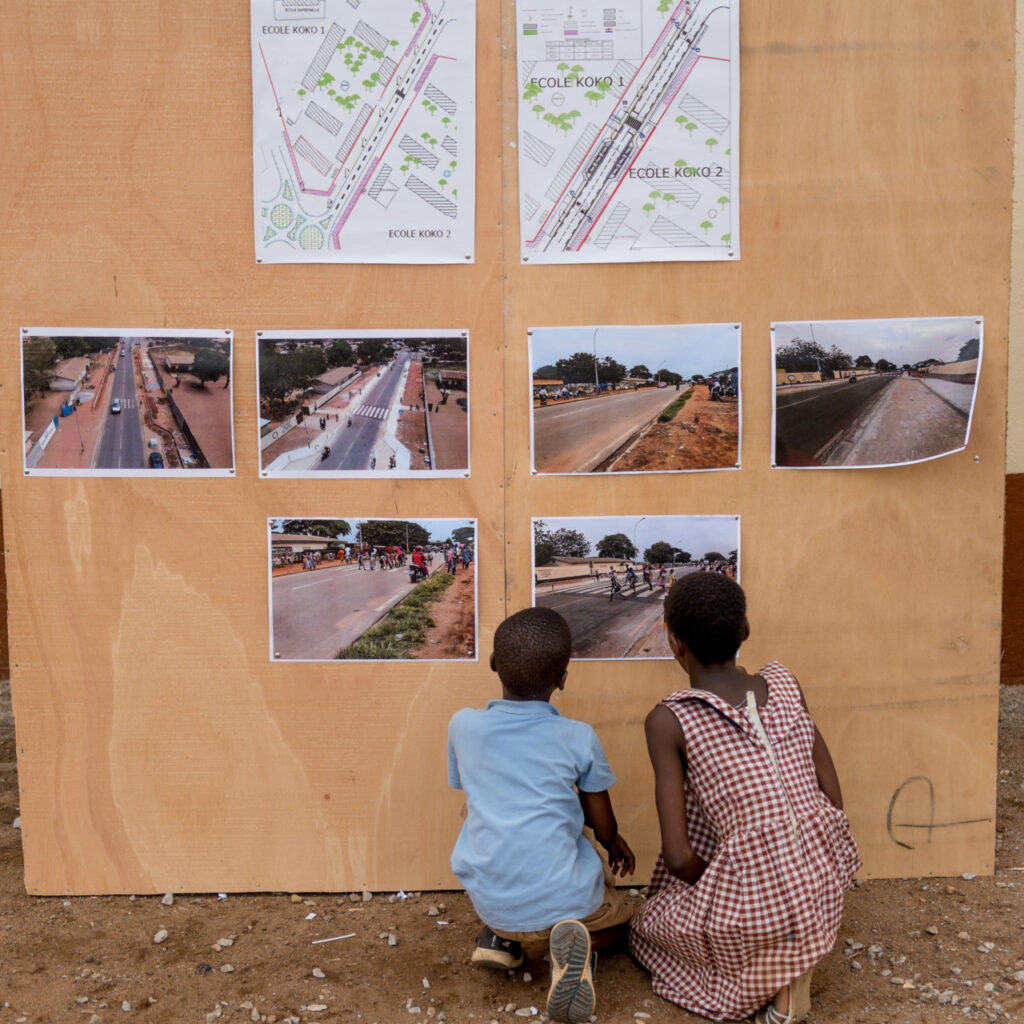 Ribbon-cutting event at the Koko primary school: information on the infrastructure improvements